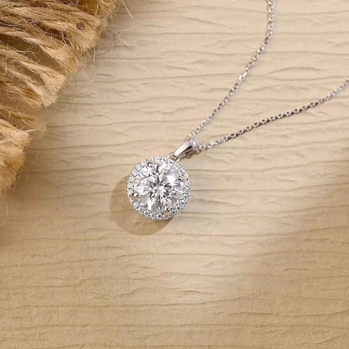 0.50 CT Round Moissanite Diamond Halo Necklace