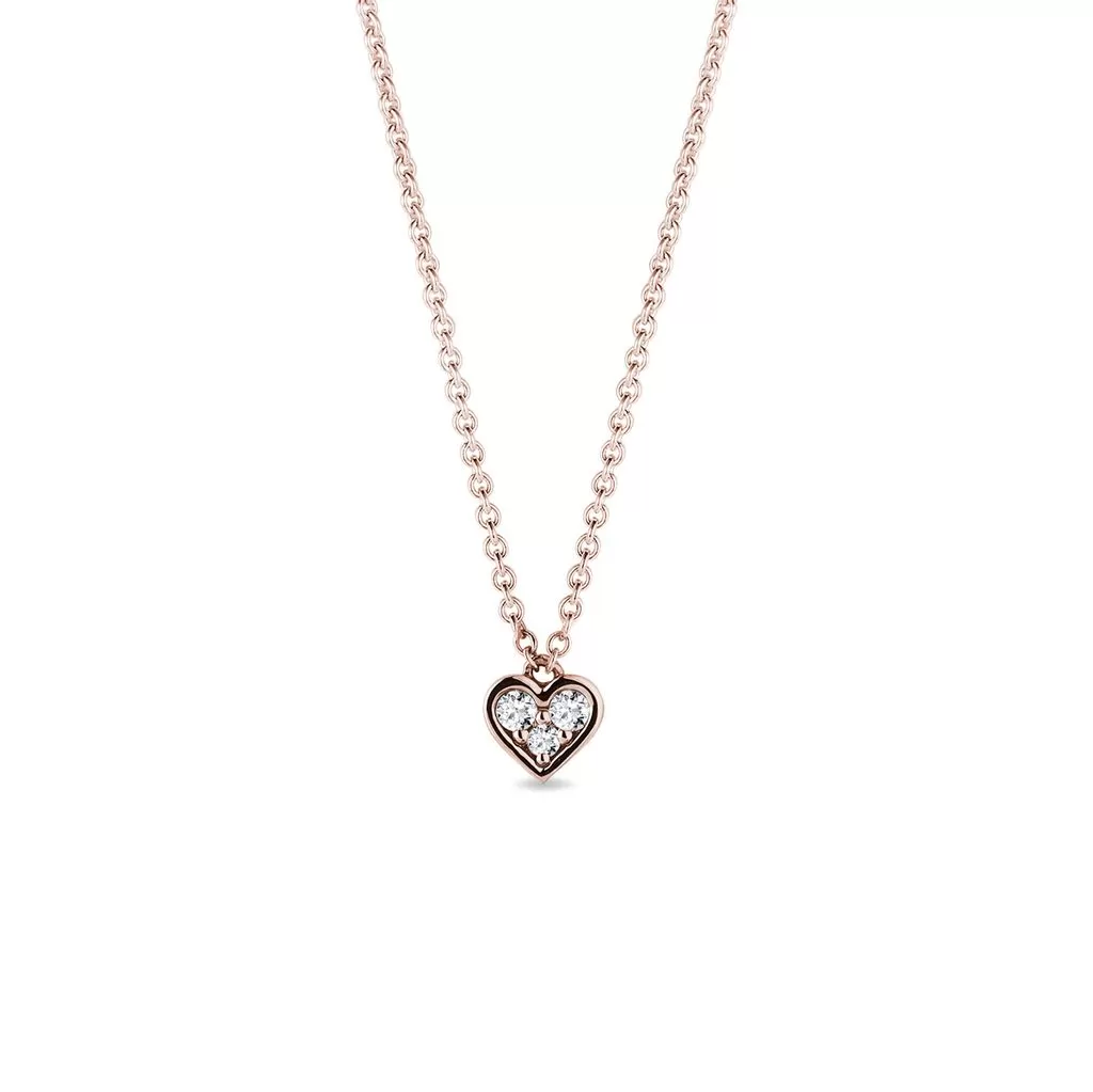 0.60 TCW Round Moissanite Diamond Heart Shaped Pendent Necklace