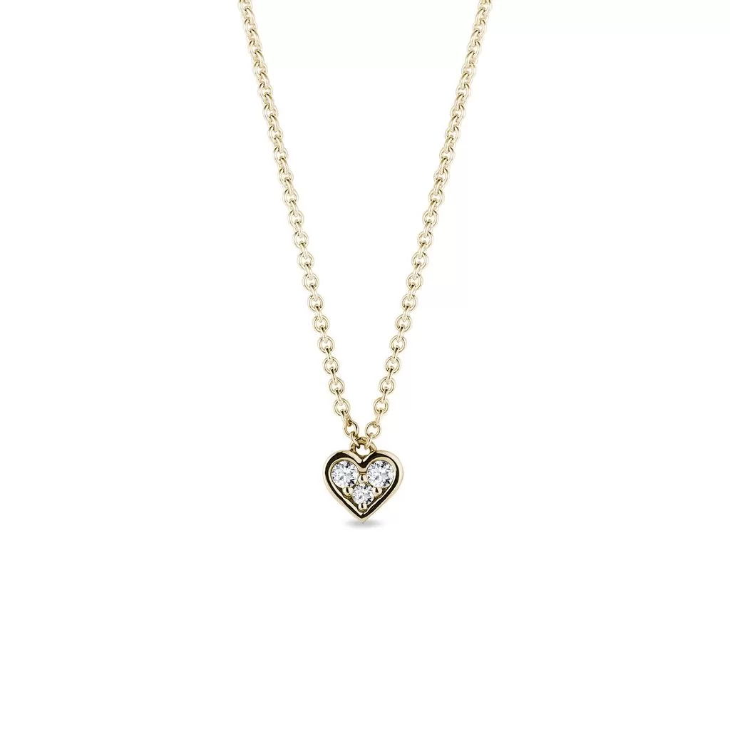 0.60 TCW Round Moissanite Diamond Heart Shaped Pendent Necklace