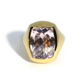 A & Furst - Essential - Cocktail Ring with Rose de France, 18k Yellow Gold