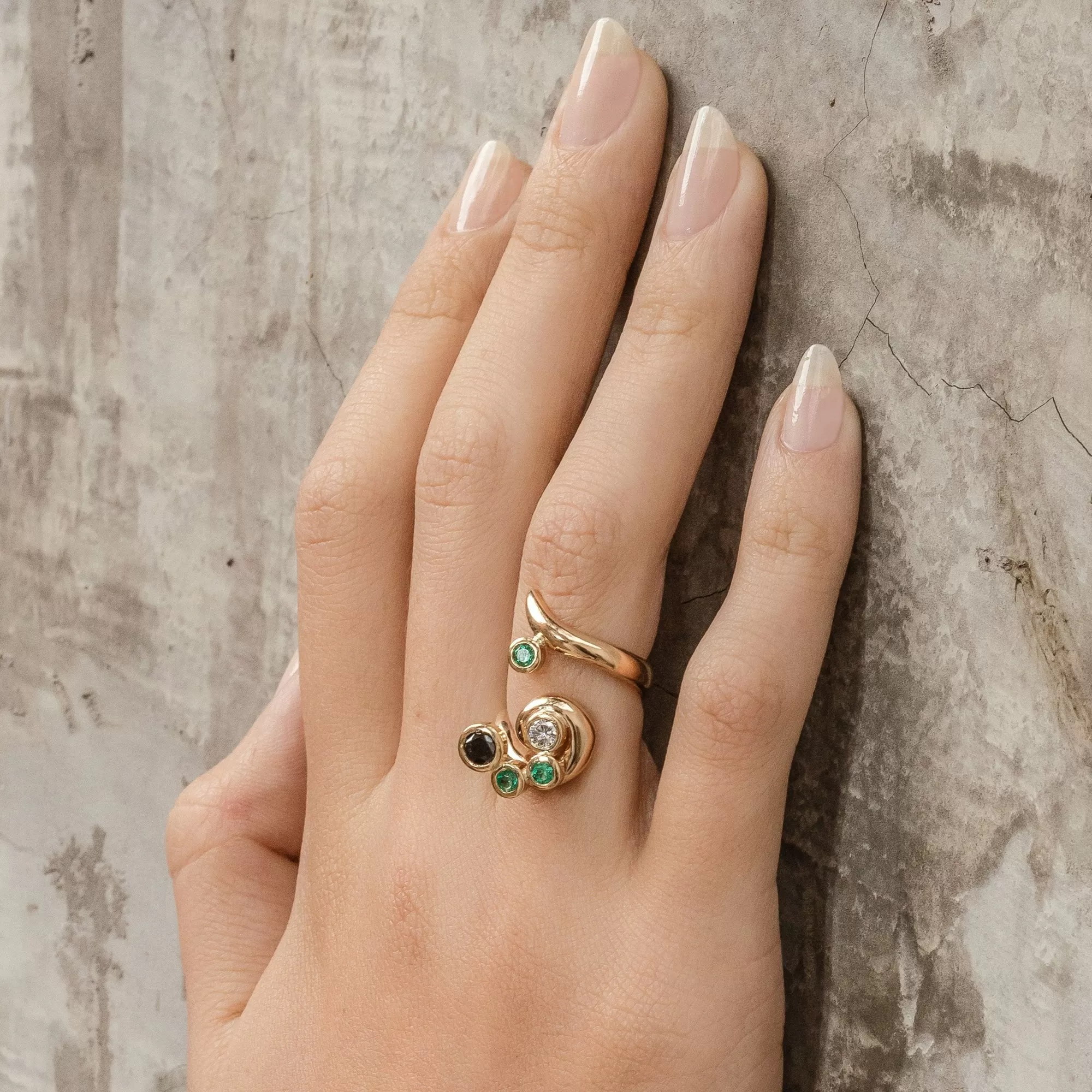 Anillo Charmed Snake