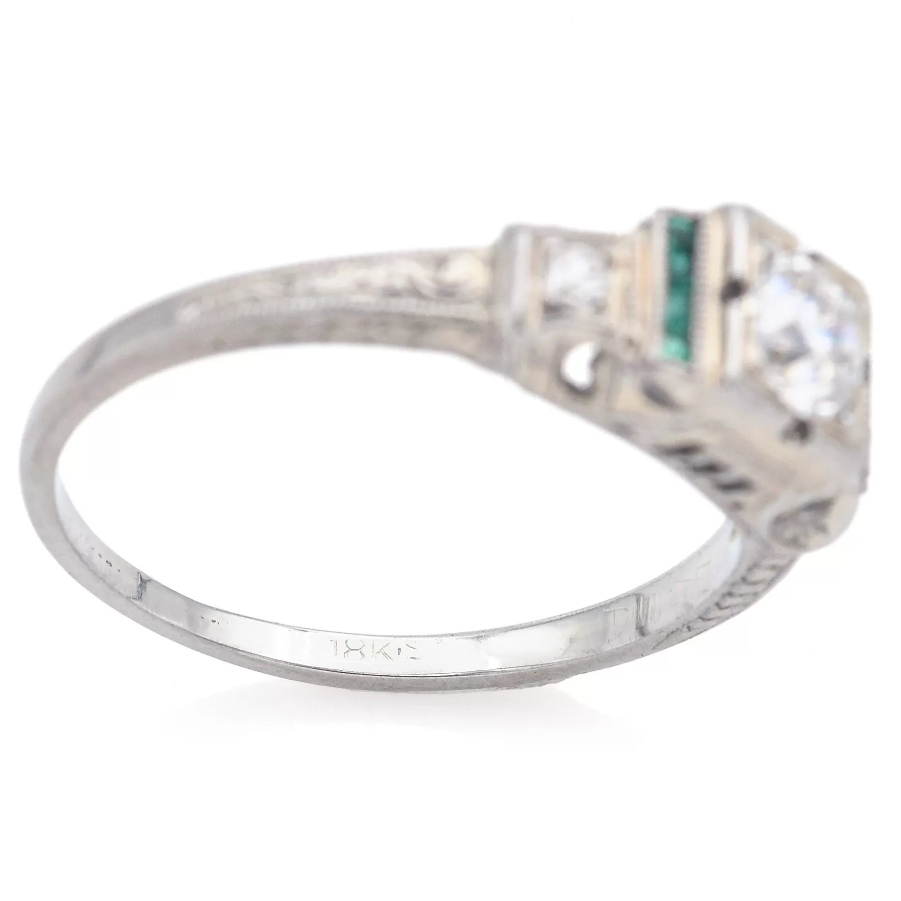 Antique Art Deco 18K White Gold 0.40 TCW Diamond & Emerald Band Ring Size 7