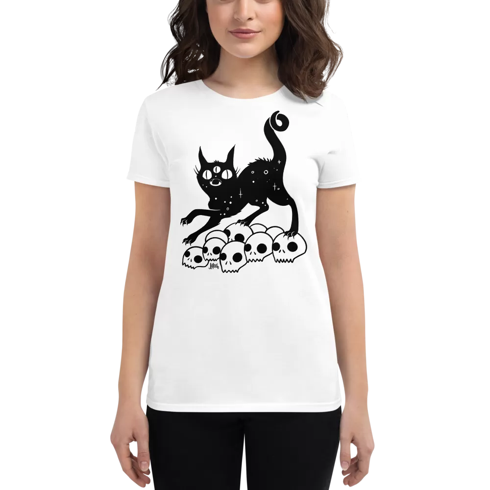 Cat On Skulls, Ladies T-Shirt