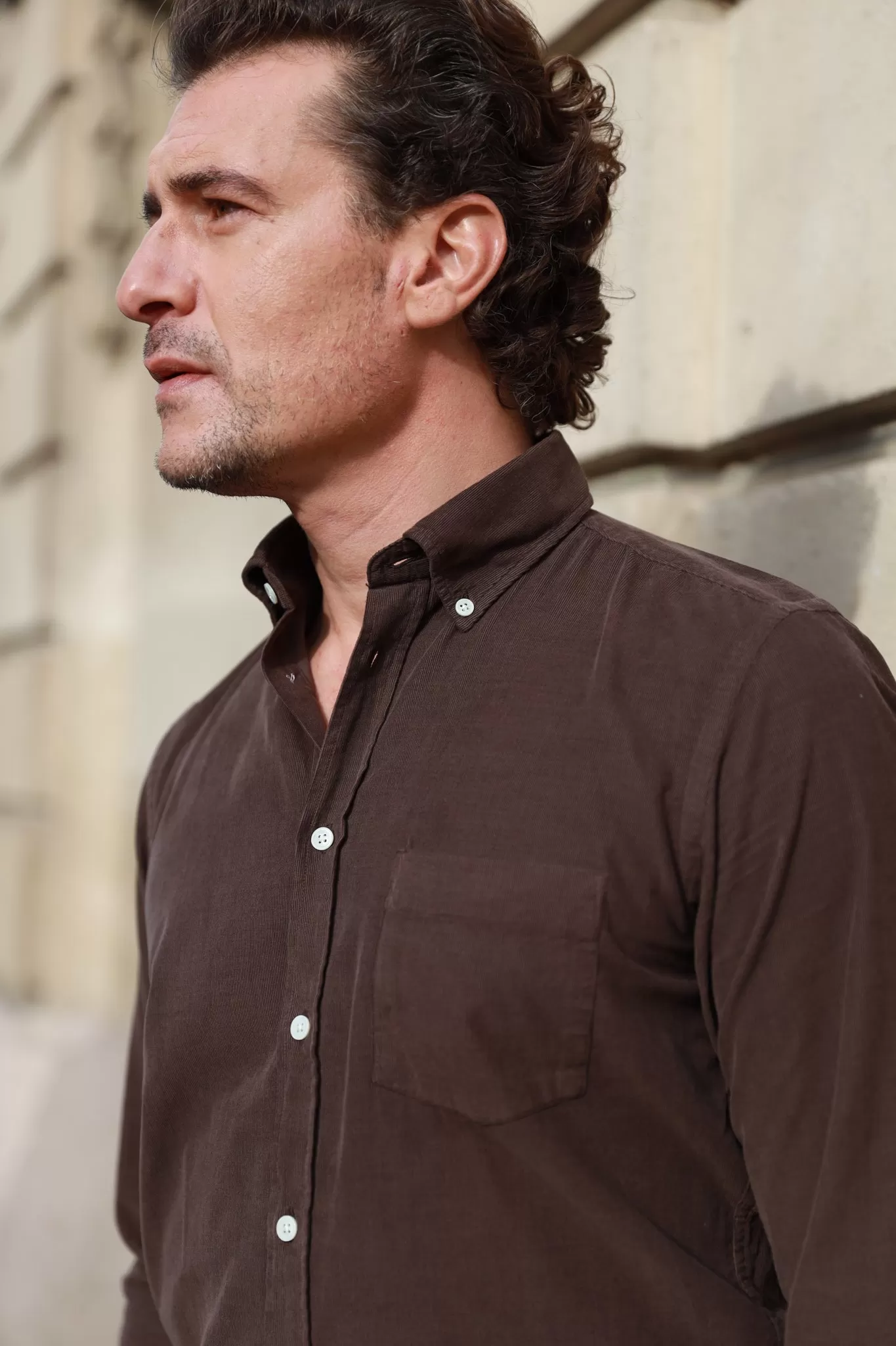 Chemise Clovis col boutonné en velours - Marron