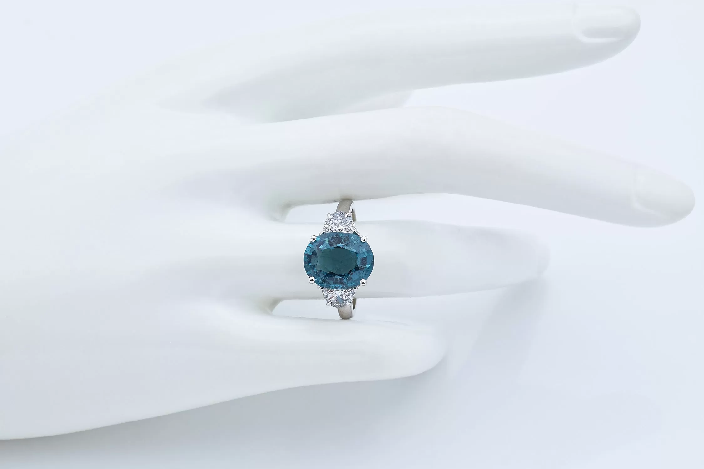 Estate 18K White Gold 4.67 Ct Indicolite & 1.00 TCW Diamond Cocktail Ring Size 8