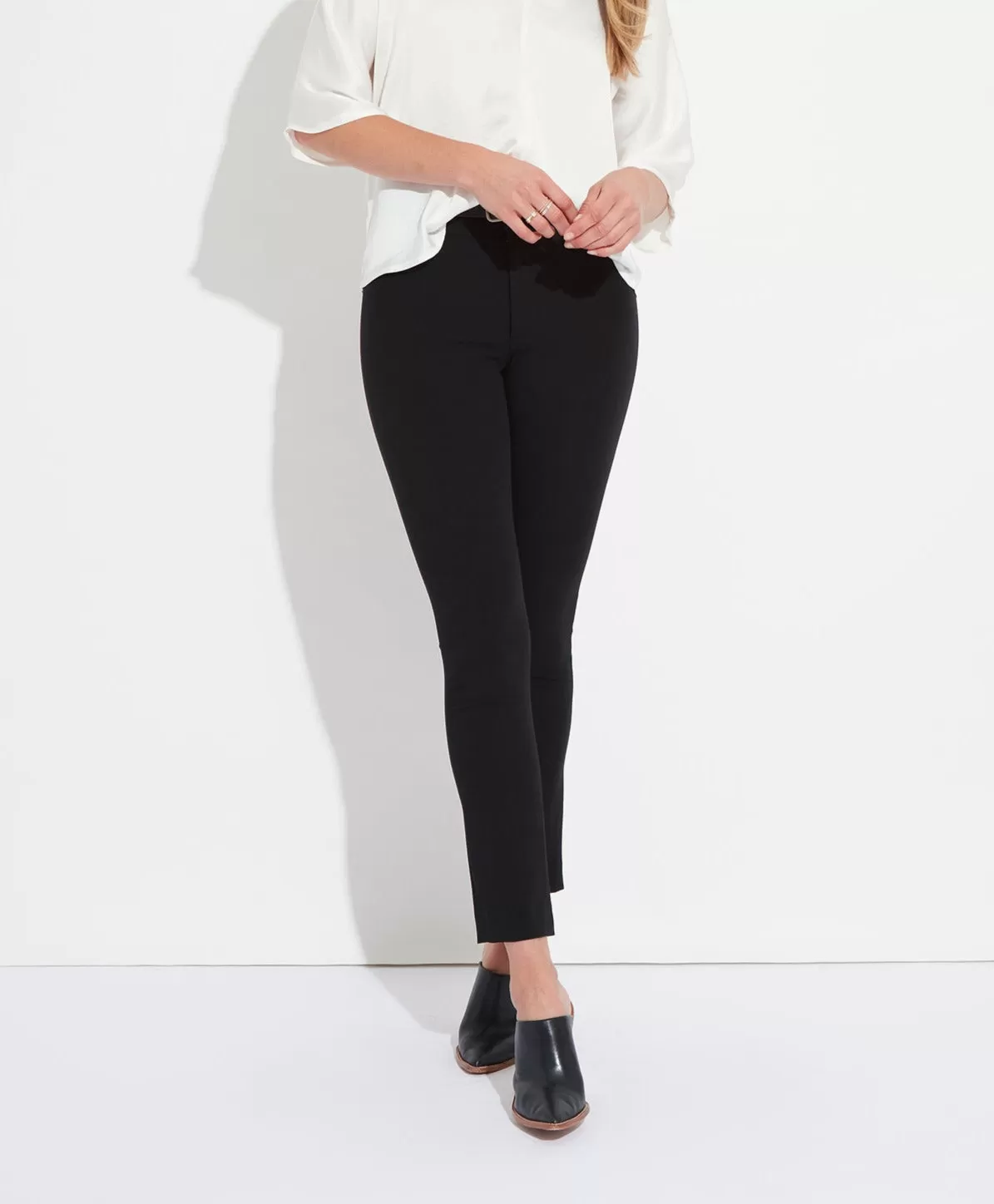 High-Rise Skinny Stretch Pant