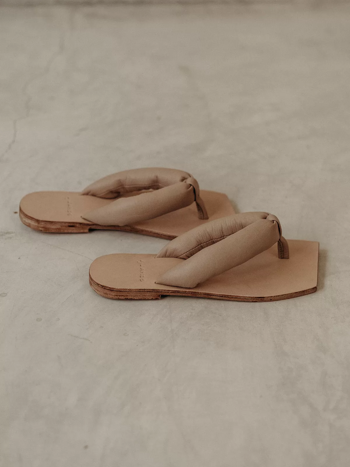 Kate sandal