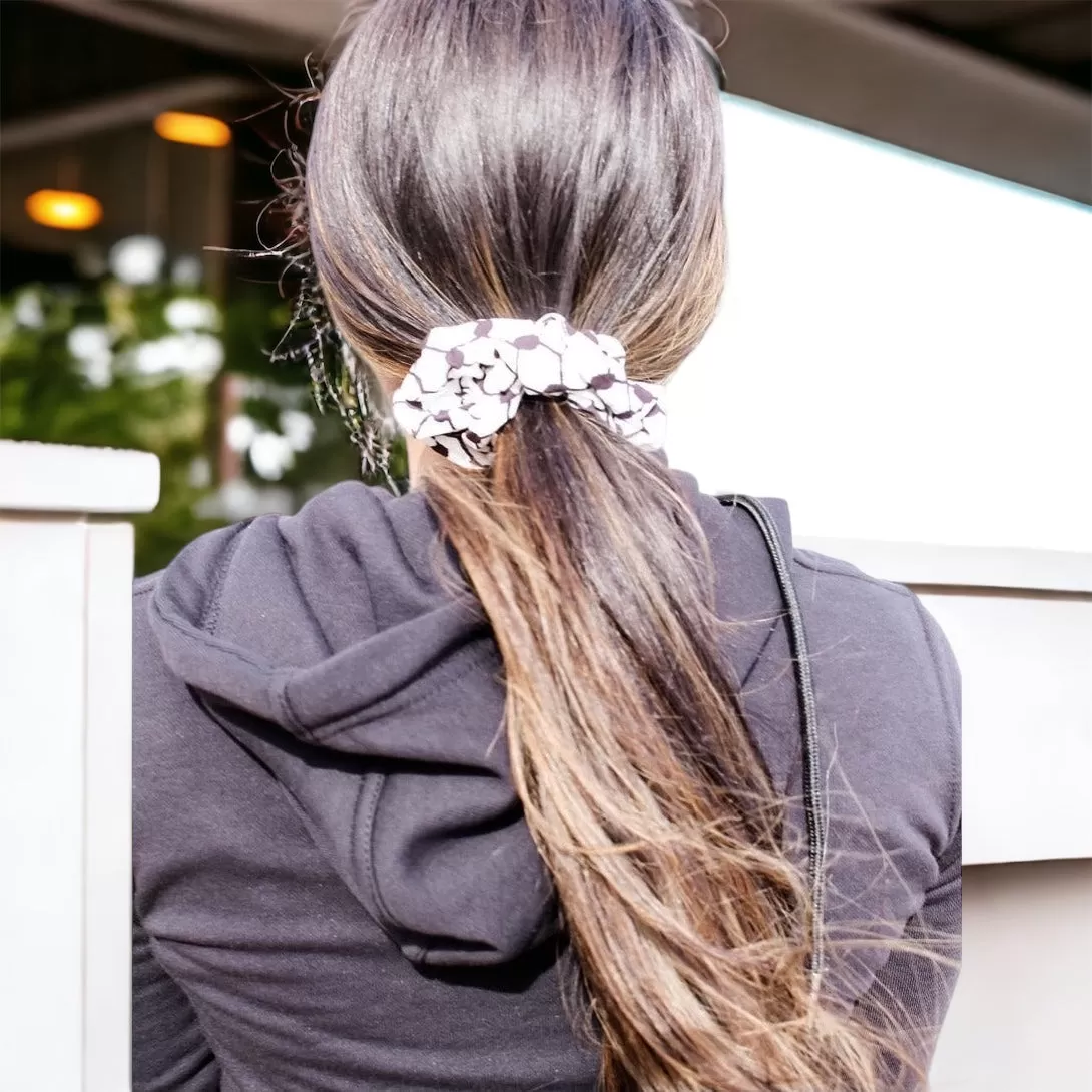 Kufiya Scrunchie