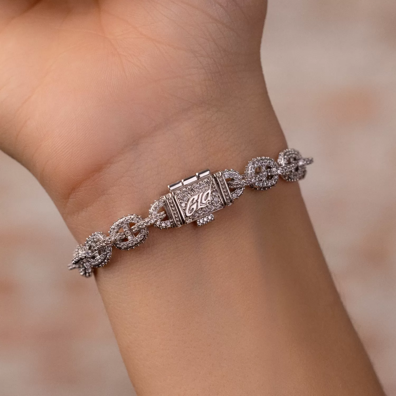 Micro Valentina Bracelet in White Gold