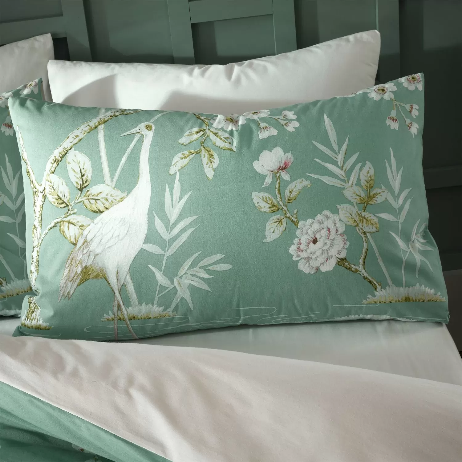 Painted Storks Cotton Duvet Cover Set - Natural / Green