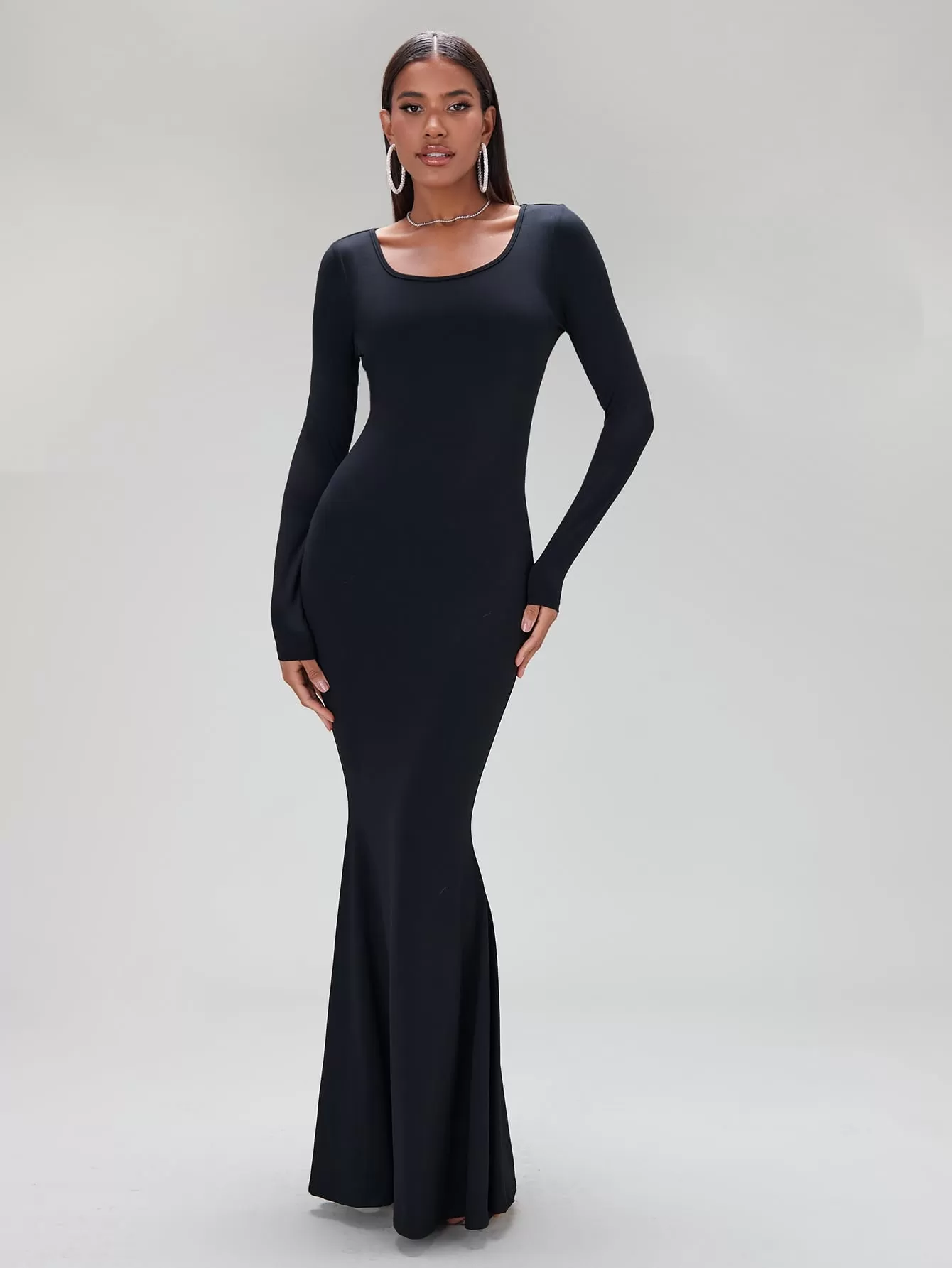 Solid Scoop Neck Maxi Bodycon Dress